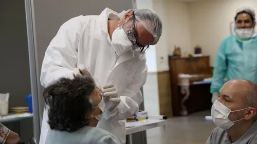 La vague épidémique qualifiée de "tsunami" par l'OMS